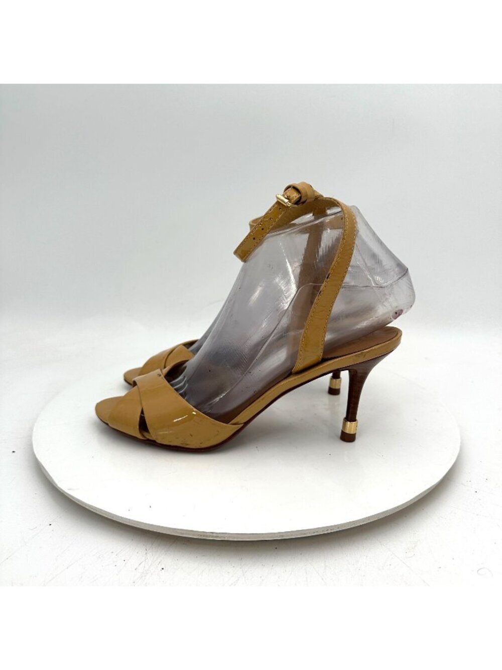 Tory Burch Tania Women Size 6M Tan Patent Leather Ankle Strap Heel Sandal